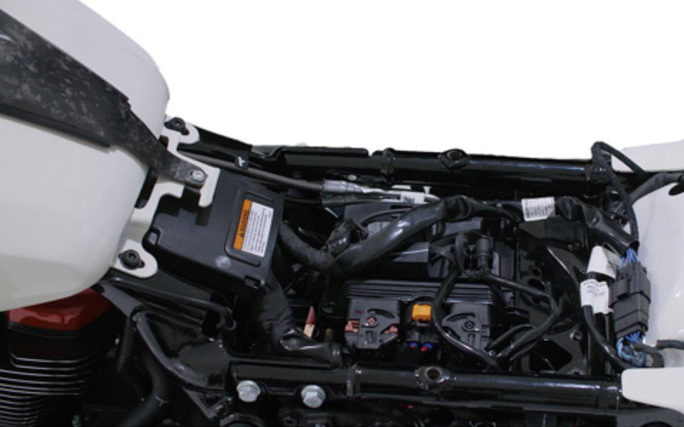 Harley Davidson CarPlay Adapter for 2023.5-2026 Street Glide, Road Glide, CVO 2026 Ultra, Limited, Trike (RG3/SG3)